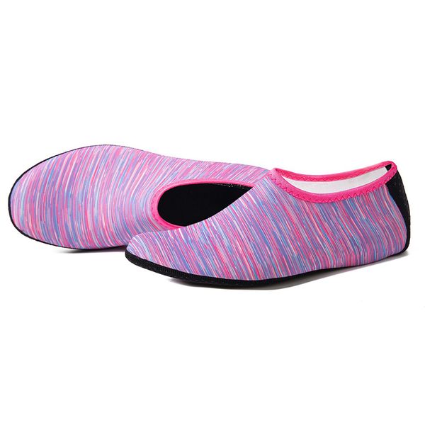водное аква обувь мужчины женщины бич обувь мужская аква flat мягкий walking lover йога обувь нескользящие кроссовки
водное аква обувь мужчины женщины бич обувь мужская аква flat мягкий walking lover йога обувь нескользящие кроссовки