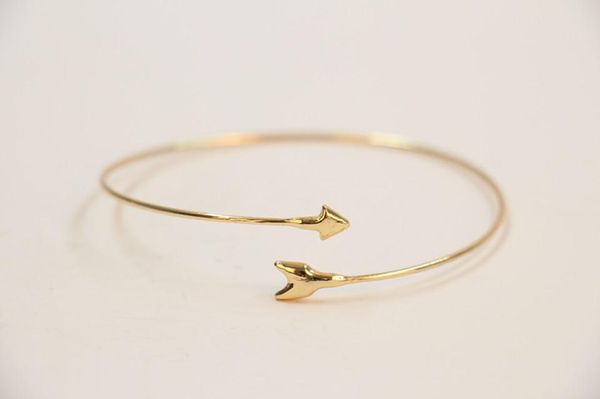 fashion arrow bangles arrowhead arrow tail around the bangles individual charm woman bangles, Black
fashion arrow bangles arrowhead arrow tail around the bangles individual charm woman bangles, Black