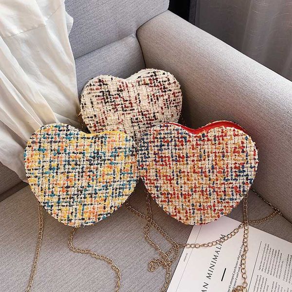 small bag women 2020 new korean fashion wild net red heart shaped bag foreign chain shoulder messenger
small bag women 2020 new korean fashion wild net red heart shaped bag foreign chain shoulder messenger