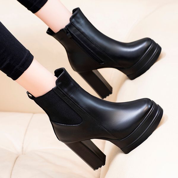 british style autumn black sankle boots for women 10cm high heel with platform short boots female shoes
british style autumn black sankle boots for women 10cm high heel with platform short boots female shoes