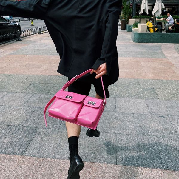 famous brand handbag underarm bag 2020 new cowhide baguette female patent leather lock bag female bags purse tote
famous brand handbag underarm bag 2020 new cowhide baguette female patent leather lock bag female bags purse tote
