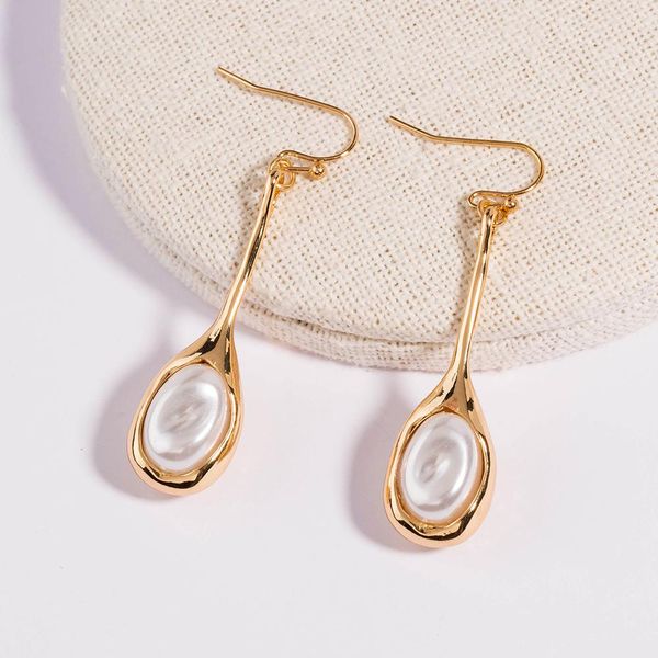 european and american wild retro baroque metal pearl ear hook temperament simple earrings female oval shaped pearl earrings, Silver
european and american wild retro baroque metal pearl ear hook temperament simple earrings female oval shaped pearl earrings, Silver