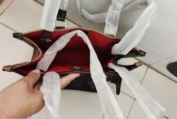 fashion handbags leather classic women shoulder bag woman single handle tote shopping messenger bag
fashion handbags leather classic women shoulder bag woman single handle tote shopping messenger bag