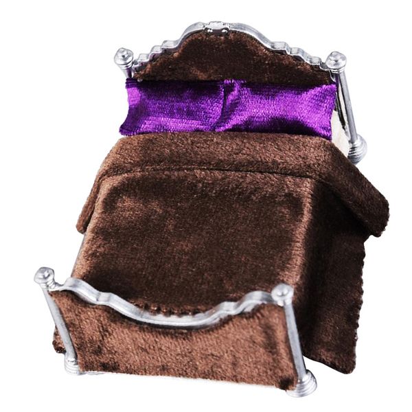 1/25 miniature european style double bed pillow quilts for dolls' house accs
1/25 miniature european style double bed pillow quilts for dolls' house accs