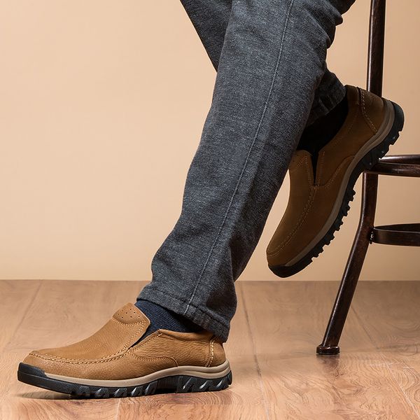 genuine leather men's casual shoes mens loafers flats breathable slip on black driving shoes man big size 47
genuine leather men's casual shoes mens loafers flats breathable slip on black driving shoes man big size 47