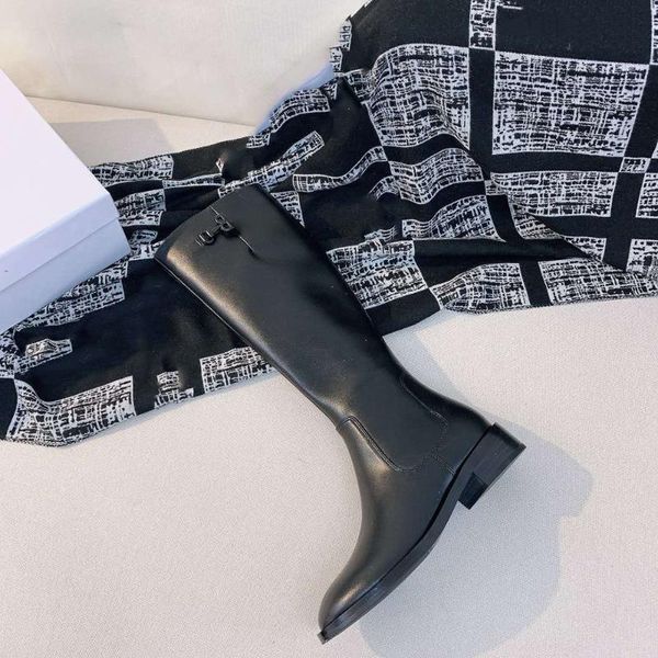 boots genuine leather over the knee women b-shaped buttons zipper winter round toe women's black shoes
boots genuine leather over the knee women b-shaped buttons zipper winter round toe women's black shoes