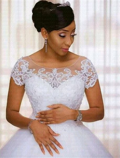 2020 amazing court train off the shoulder arabic mermaid wedding dress with detachable train wedding gown robe mariage beauty, Blue;red
2020 amazing court train off the shoulder arabic mermaid wedding dress with detachable train wedding gown robe mariage beauty, Blue;red
