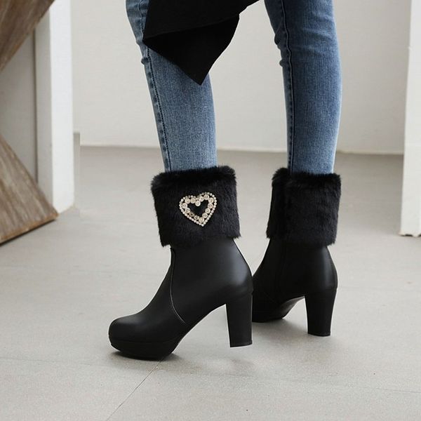 ankle snow boots female winter 2021 faux fur design high heel boots sweet rhinestone square heels pink white black woman shoes
ankle snow boots female winter 2021 faux fur design high heel boots sweet rhinestone square heels pink white black woman shoes