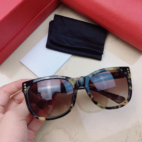 sunglasses women's t8200842 fashion wild square large frame tortoiseshell color men glasses gradient lenses, White;black
sunglasses women's t8200842 fashion wild square large frame tortoiseshell color men glasses gradient lenses, White;black