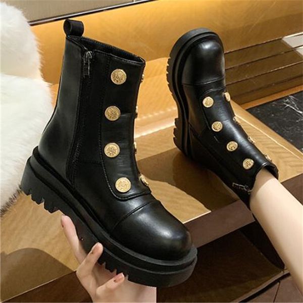 women's fashion motorcycle boots 2020 autumn new button retro side zipper thick bottom platform short boots eu 35-40 black beige
women's fashion motorcycle boots 2020 autumn new button retro side zipper thick bottom platform short boots eu 35-40 black beige