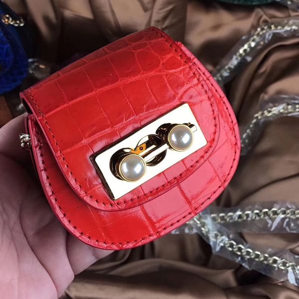 genuine alligator belly skin long chain strap women mini lipstick purse authentic real crocodile leather lady small shoulder bag
genuine alligator belly skin long chain strap women mini lipstick purse authentic real crocodile leather lady small shoulder bag