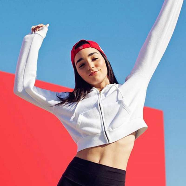 women's polos clothing ins with the same basic all-match hooded jacket short top, White
women's polos clothing ins with the same basic all-match hooded jacket short top, White