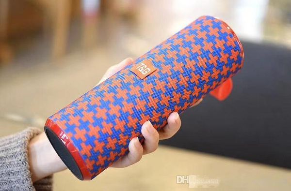 tg126 fabric wireless audio bass effect speaker portable speakers 1200mah waterproof radio fm 30pcs/lot
tg126 fabric wireless audio bass effect speaker portable speakers 1200mah waterproof radio fm 30pcs/lot
