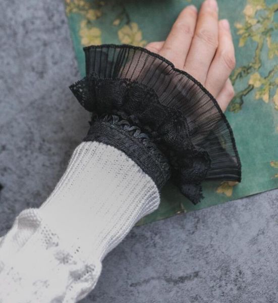 five fingers gloves women' black color vintage lace glove lady' fake arm sleeve fingerless r463, Blue;gray
five fingers gloves women' black color vintage lace glove lady' fake arm sleeve fingerless r463, Blue;gray
