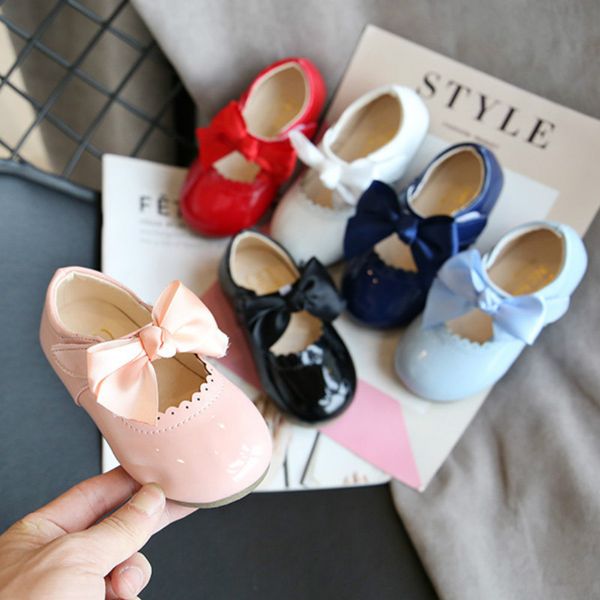 2020 autumn new arrival girls fashion princess bow shoes kids all match dance shoes girls, Black
2020 autumn new arrival girls fashion princess bow shoes kids all match dance shoes girls, Black