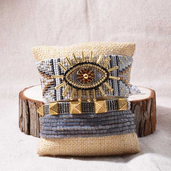 роскошь rttooas турецкий зла браслет глаз miyuki ручной манжета браслеты pulseras mujer moda 2020 мода заклепка женский ювелирные изделия, Golden;silver
роскошь rttooas турецкий зла браслет глаз miyuki ручной манжета браслеты pulseras mujer moda 2020 мода заклепка женский ювелирные изделия, Golden;silver