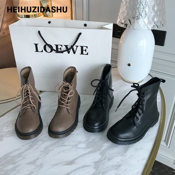 oxford martin boots women round toe lace up ankle boots for women 2020 autumn/winter fashion non-slip flat warm, Black
oxford martin boots women round toe lace up ankle boots for women 2020 autumn/winter fashion non-slip flat warm, Black