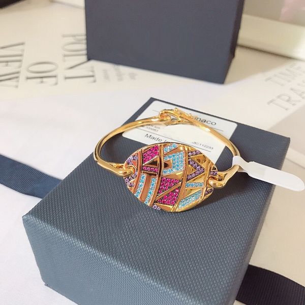 charm bracelets 2021 arrival europe colorful tribe brand original cross for women lady gift, Golden;silver
charm bracelets 2021 arrival europe colorful tribe brand original cross for women lady gift, Golden;silver