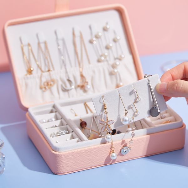 new portable leather jewelry box princess european korean simple small mini earrings earrings hand jewelry storage box sell, Pink;blue
new portable leather jewelry box princess european korean simple small mini earrings earrings hand jewelry storage box sell, Pink;blue