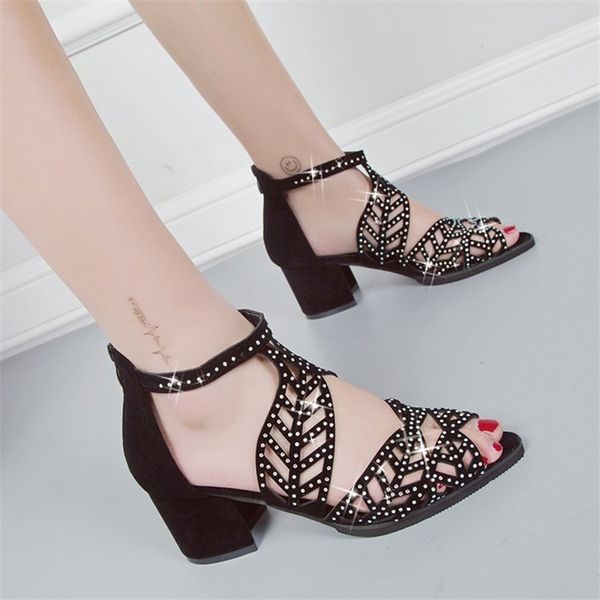women summer hollow out faux leather rhinestones peep toe summer shoes women thick heel fashion zipper sandals shoes y200620, Black
women summer hollow out faux leather rhinestones peep toe summer shoes women thick heel fashion zipper sandals shoes y200620, Black