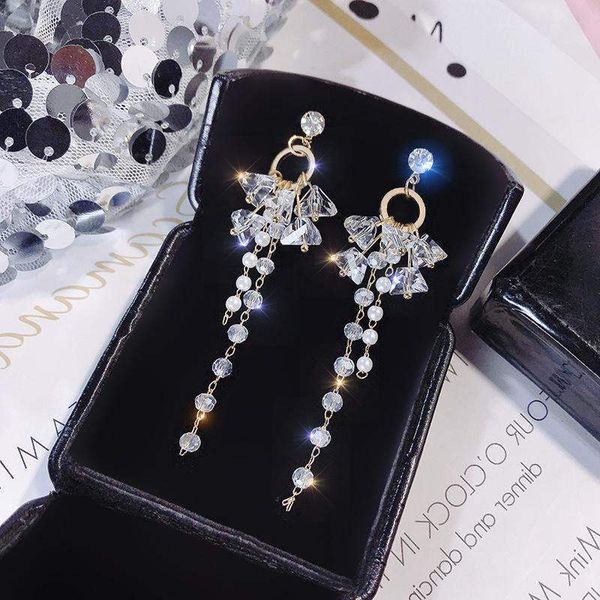 dangle & chandelier fashionable simple long tassel earrings female japanese and korean version of sweet temperament crystal, Silver
dangle & chandelier fashionable simple long tassel earrings female japanese and korean version of sweet temperament crystal, Silver