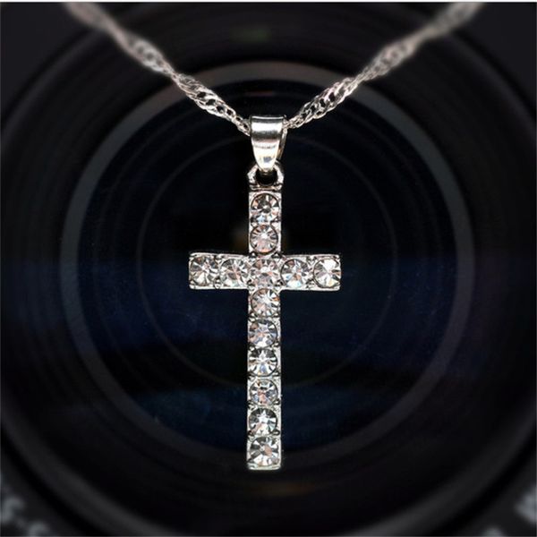 женский cross pave clear подвеска кристалл ожерелья цепи 5a блестящая цирконий choker ожерелья мода ювелирные подарки для женщин девочек, Silver
женский cross pave clear подвеска кристалл ожерелья цепи 5a блестящая цирконий choker ожерелья мода ювелирные подарки для женщин девочек, Silver
