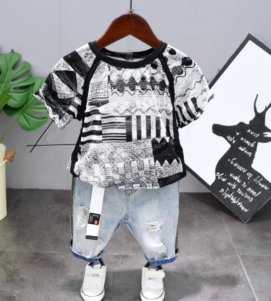 new summer boys clothing sets children clothing boy cutout breathable short sleeve t-shirt + shorts jeans 2pcs suit 2-6year, White
new summer boys clothing sets children clothing boy cutout breathable short sleeve t-shirt + shorts jeans 2pcs suit 2-6year, White