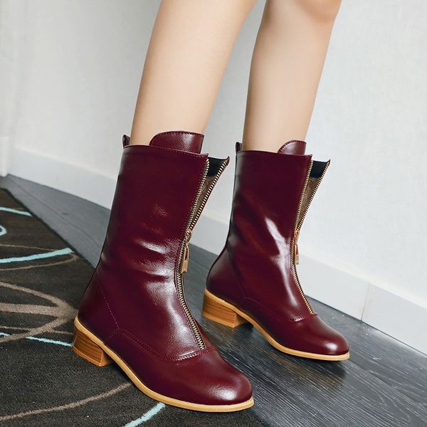 new 2020 autumn inter boots women comfortable low heels motorcycle boots water proof pu leather black white short shoes
new 2020 autumn inter boots women comfortable low heels motorcycle boots water proof pu leather black white short shoes