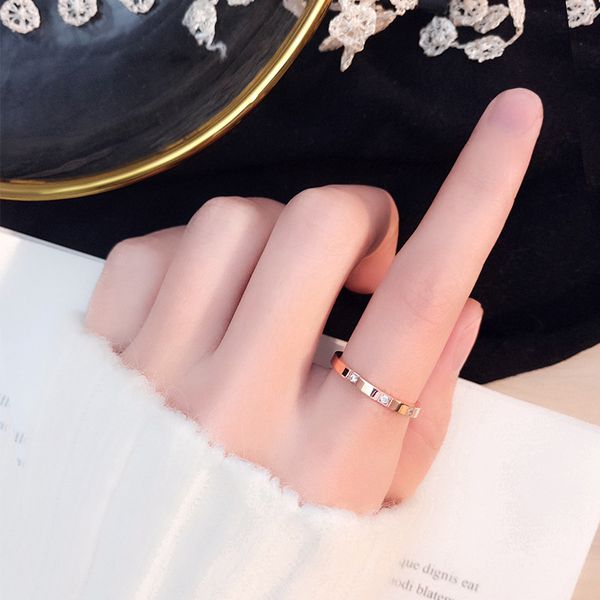 JuneRain Brand Simple Anise Star Zircon Stone Ring Women Gold Silver Ring Bijoux Femme 925 Sterling Silver Rings for Women Wedding Jewelry
JuneRain Brand Simple Anise Star Zircon Stone Ring Women Gold Silver Ring Bijoux Femme 925 Sterling Silver Rings for Women Wedding Jewelry
