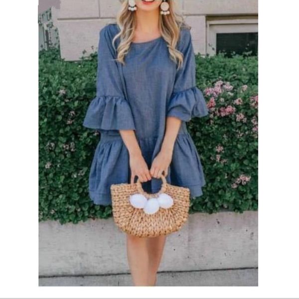 women short sleeves round neck bell sleeve solid color big swing pullover dress ladies casual loose short party dress, Black;gray
women short sleeves round neck bell sleeve solid color big swing pullover dress ladies casual loose short party dress, Black;gray