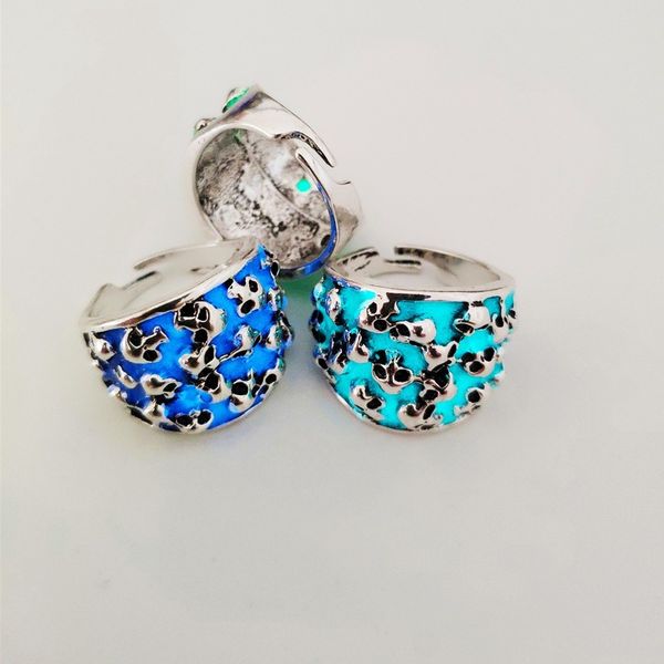 abstract skull luminous luminous dragon ring men's adjustable jewelry party ring strange new in 2020, Slivery;golden
abstract skull luminous luminous dragon ring men's adjustable jewelry party ring strange new in 2020, Slivery;golden