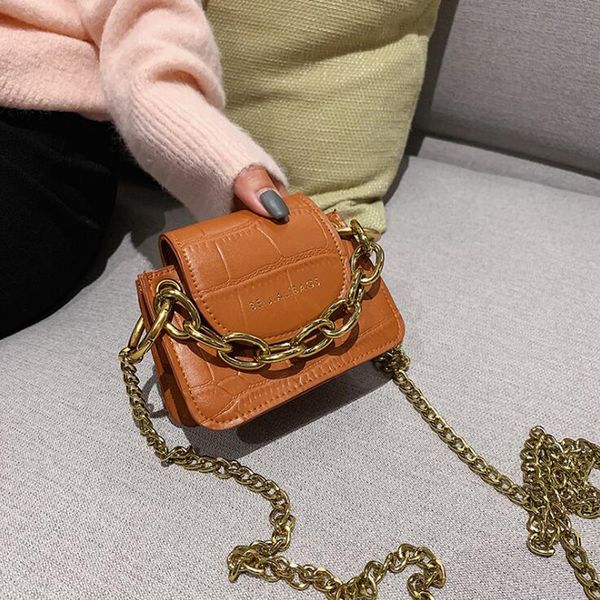 fashion small women bag alligator pu leather mini shoulder crossbody bag chain design lady handbags and purses
fashion small women bag alligator pu leather mini shoulder crossbody bag chain design lady handbags and purses