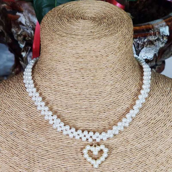 pendant necklaces 2021 korean fashion pearl clavicle chain ladies simple hand-woven necklace, Silver
pendant necklaces 2021 korean fashion pearl clavicle chain ladies simple hand-woven necklace, Silver