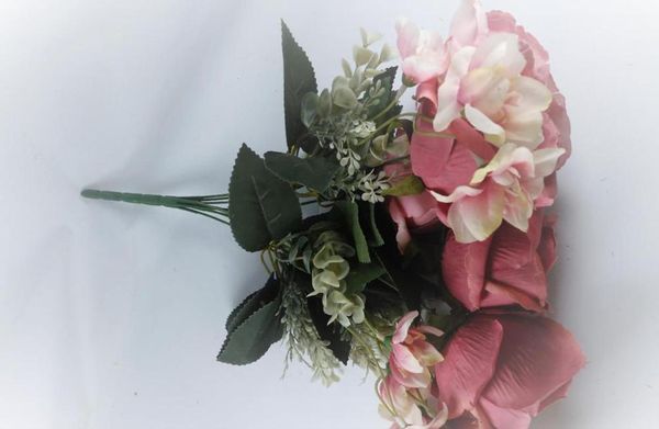 stock charming artificial silk rose flower home wedding decoration bloom party decor silk blossom peony florale red rose peony
stock charming artificial silk rose flower home wedding decoration bloom party decor silk blossom peony florale red rose peony