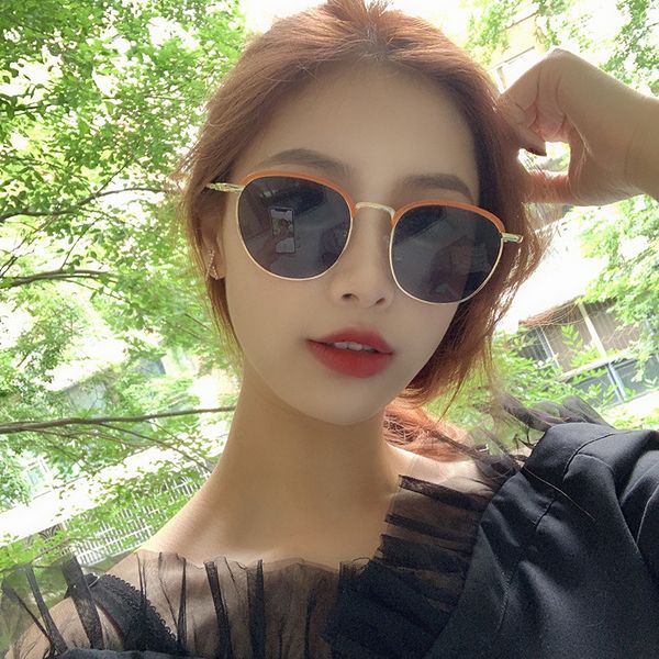 sunglasses korean fashion anti uv400 big frame women good quality vintage oversize female for ladies, White;black
sunglasses korean fashion anti uv400 big frame women good quality vintage oversize female for ladies, White;black