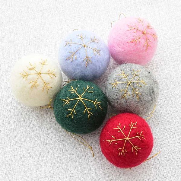 christmas decorations 3pcs/set diy tree decor plush ball pendant home decoration accessories
christmas decorations 3pcs/set diy tree decor plush ball pendant home decoration accessories