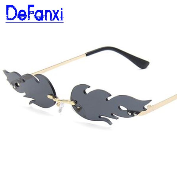 eyewear shipping luxury mirror fire flame sunglasses women fashion wave glasses vintage sun for shades rimless women metal injtt, White;black
eyewear shipping luxury mirror fire flame sunglasses women fashion wave glasses vintage sun for shades rimless women metal injtt, White;black