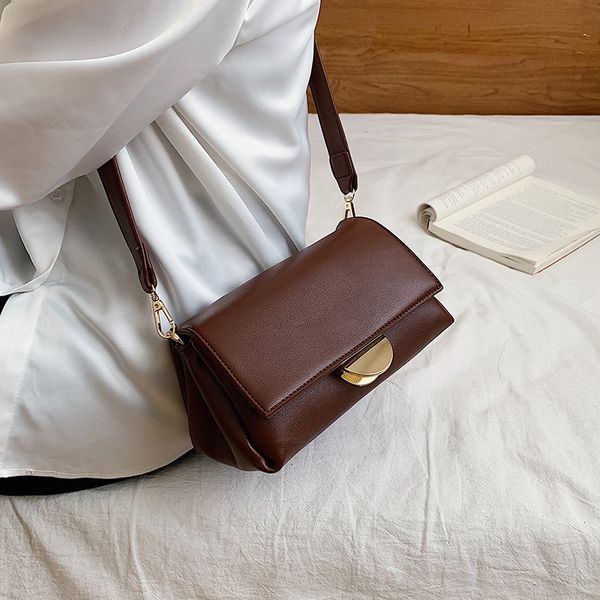 lady solid color pu leather crossbody bags for women 2020 fashion simple shoulder messenger bag female handbags
lady solid color pu leather crossbody bags for women 2020 fashion simple shoulder messenger bag female handbags