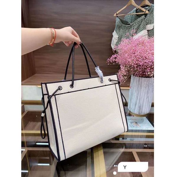 shopping bag handbag 2020 fashion designer super handbag printed embroidery canvas handbag wholesale
shopping bag handbag 2020 fashion designer super handbag printed embroidery canvas handbag wholesale