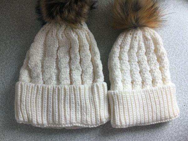 2 pcs fur hairball parent-child hats warm winter women knitting wool hats children baby caps ball hedging beanie cap mutsen dame, Blue;gray
2 pcs fur hairball parent-child hats warm winter women knitting wool hats children baby caps ball hedging beanie cap mutsen dame, Blue;gray