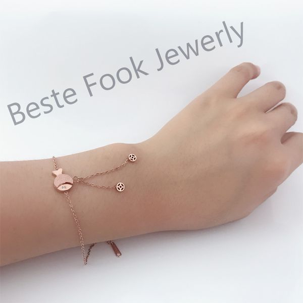 new fashion gold-color fish charms bracelets bangles for women elegant jewelry gift from fook, Black
new fashion gold-color fish charms bracelets bangles for women elegant jewelry gift from fook, Black