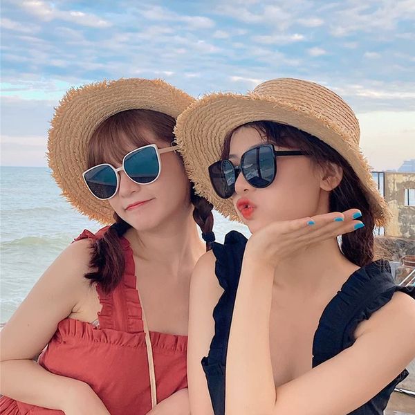 vintage oversized round sunglasses women brand designer cat eye retro black frame men sun glasses for women female uv400 shades, White;black
vintage oversized round sunglasses women brand designer cat eye retro black frame men sun glasses for women female uv400 shades, White;black
