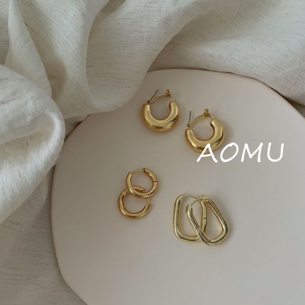 aomu 2020 простой vintage twisted геометрическая круглый круг хооп серьги шик латунный металла цвета золота серьги для женщин крюк punk, Golden;silver
aomu 2020 простой vintage twisted геометрическая круглый круг хооп серьги шик латунный металла цвета золота серьги для женщин крюк punk, Golden;silver