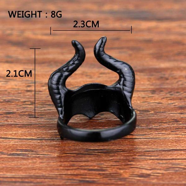 punk hip hop style maleficent angelina jolie party black helmet finger rings exaggerated vintage women cocktail ring wholesale, Golden;silver
punk hip hop style maleficent angelina jolie party black helmet finger rings exaggerated vintage women cocktail ring wholesale, Golden;silver