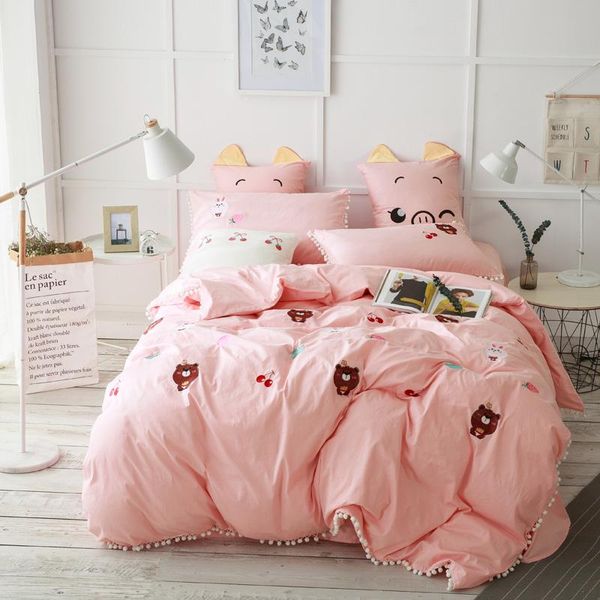 4pcs egypt cotton lovely cartoon luxury bedding set applique embroidery duvet cover set bed sheet pillowcases king size
4pcs egypt cotton lovely cartoon luxury bedding set applique embroidery duvet cover set bed sheet pillowcases king size