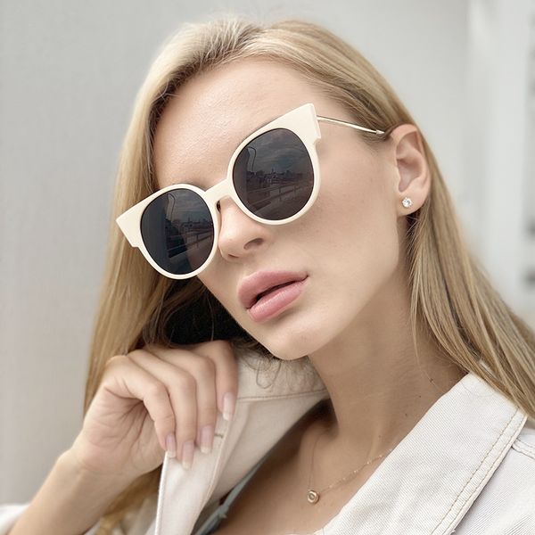sunglasses 2021 fashion ladies personality trend cat eye women european and american, White;black
sunglasses 2021 fashion ladies personality trend cat eye women european and american, White;black