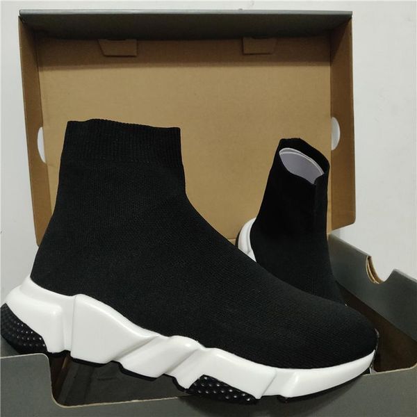 2020 new speed runner trainer sneakers black red oreo triple black navy blue flat fashion sock boots casual sneaker with box dust bag
2020 new speed runner trainer sneakers black red oreo triple black navy blue flat fashion sock boots casual sneaker with box dust bag