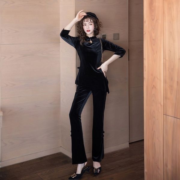 2020 early autumn new temperament chinese stylegold trumpet pantsflared pants velvet cheongsam slim-fit trumpet pants two-piece set, Gray
2020 early autumn new temperament chinese stylegold trumpet pantsflared pants velvet cheongsam slim-fit trumpet pants two-piece set, Gray