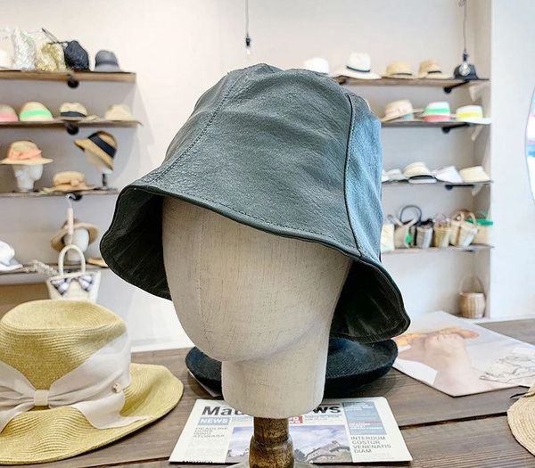 202007-ytwd autumn soft pu faux leather solid fashion leisure lady bucket cap men women fishermen hat, Blue;gray
202007-ytwd autumn soft pu faux leather solid fashion leisure lady bucket cap men women fishermen hat, Blue;gray