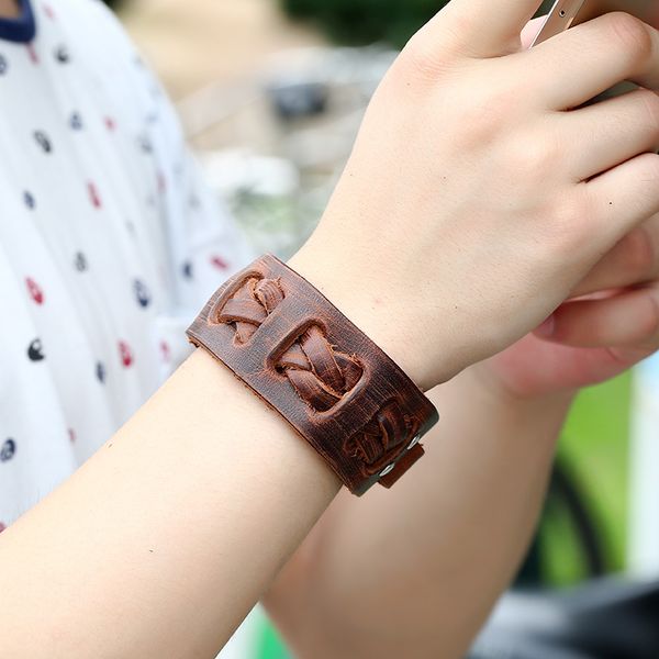ретро из натуральной кожи мужские браслеты vintage плетеный ручной wrap braceletsbangles женщин широкий ремешок, Golden;silver
ретро из натуральной кожи мужские браслеты vintage плетеный ручной wrap braceletsbangles женщин широкий ремешок, Golden;silver
